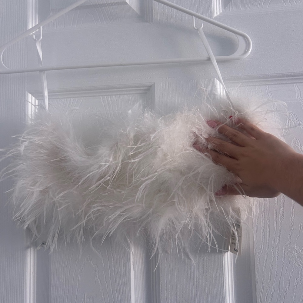 Windsor White Feather Top